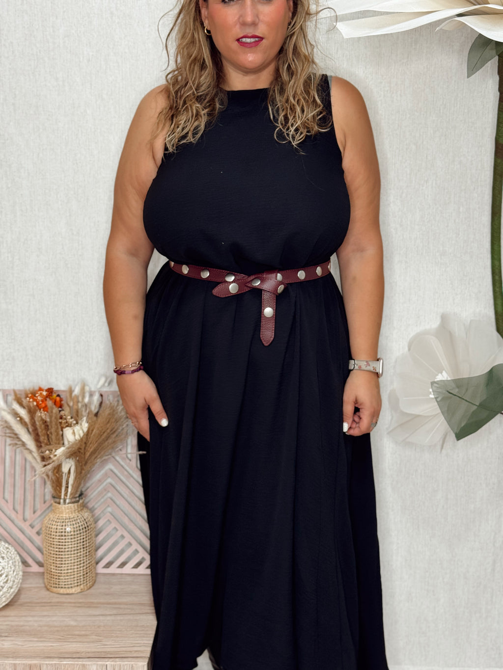 Cinturón tachuelas lazo