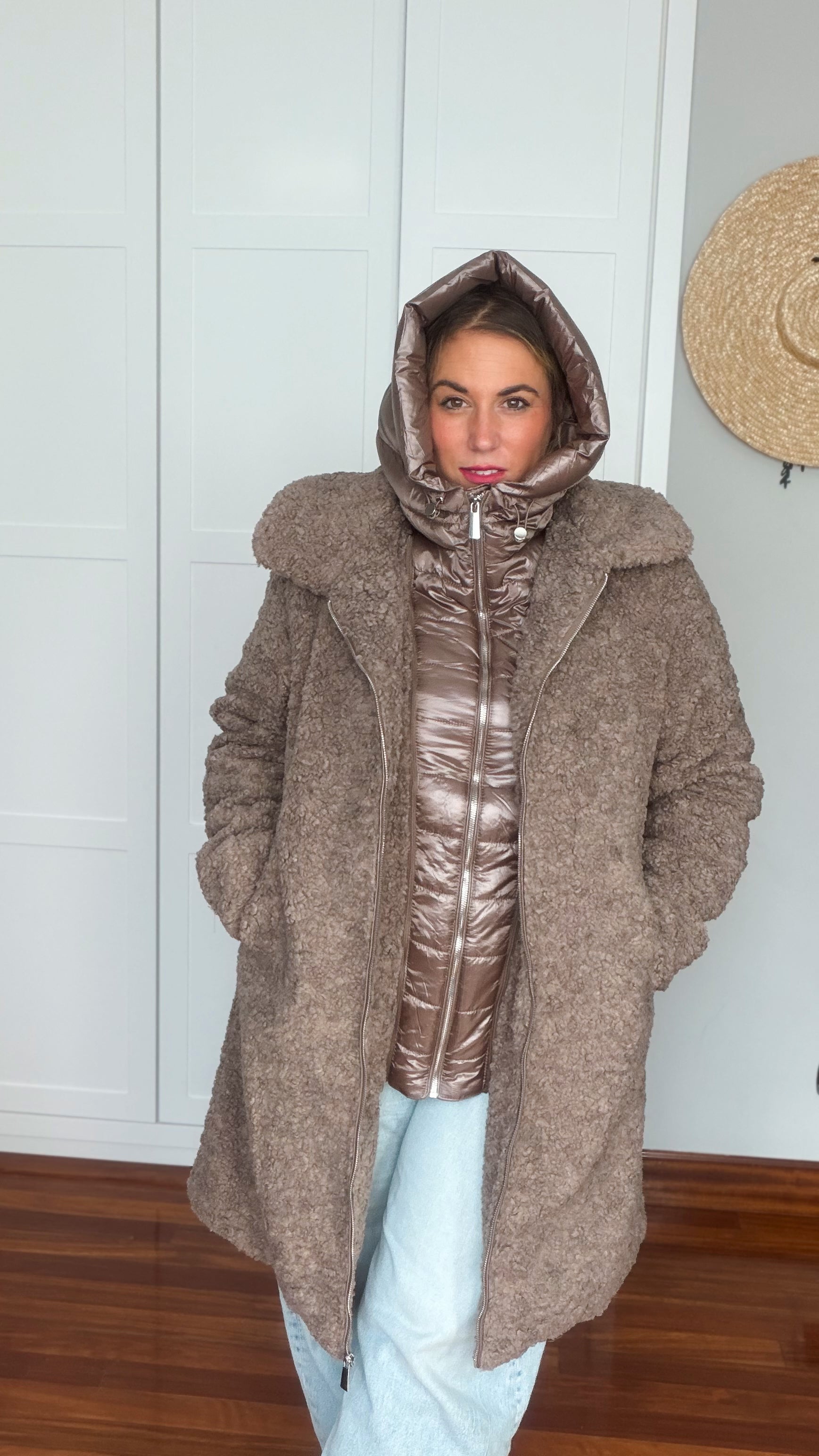 Abrigo peludo 2 en 1