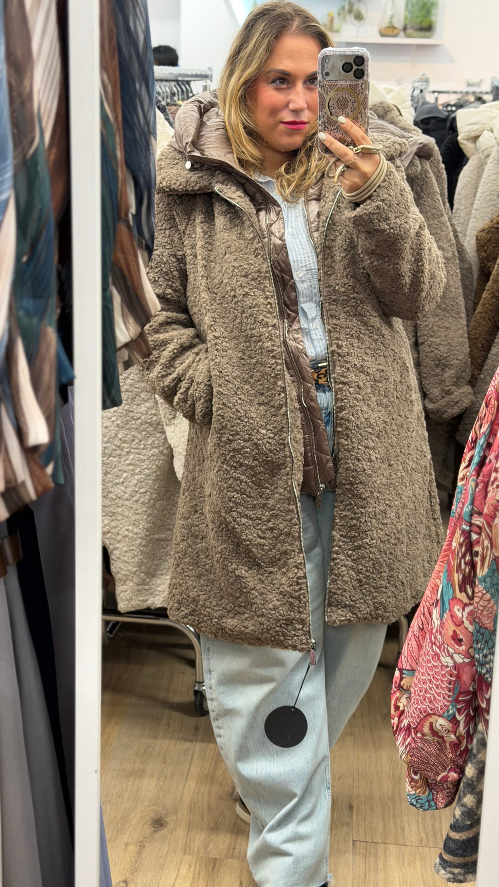 Abrigo peludo 2 en 1