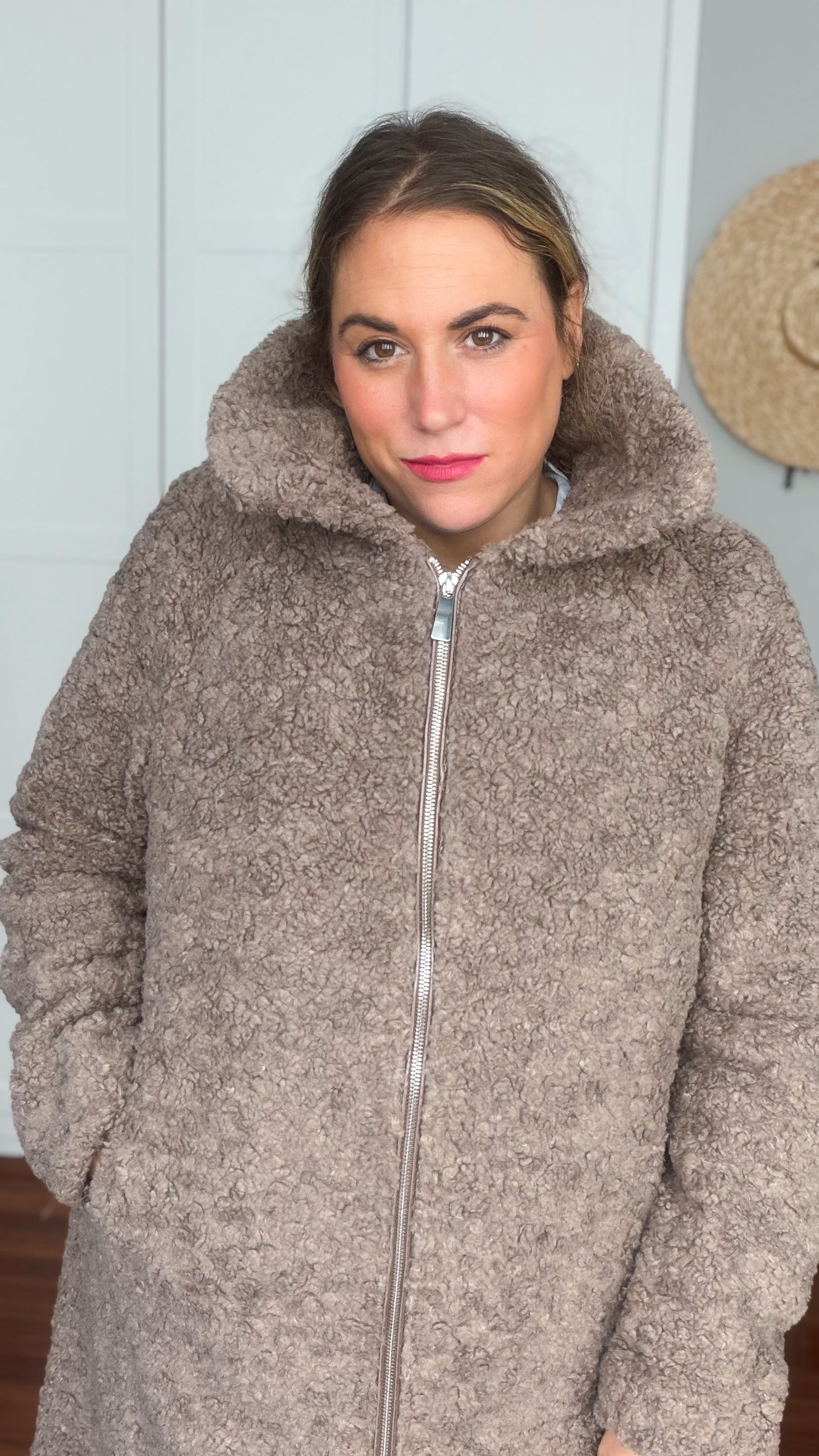 Abrigo peludo 2 en 1