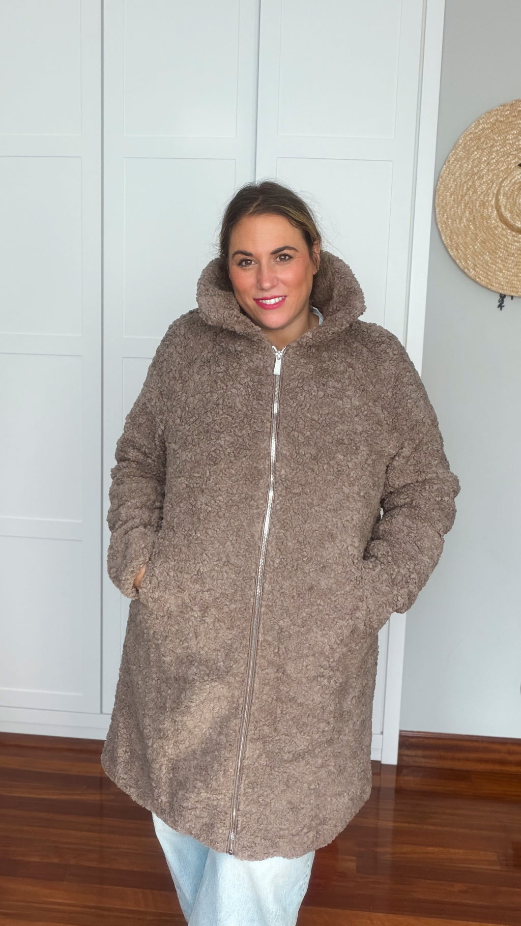 Abrigo peludo 2 en 1